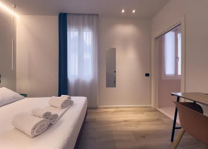 Dimora In Prato Гостевой дом 3*